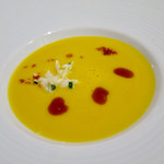 ポンテ デル ピアット - 蟹身入りカボチャのポタージュ