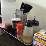 麺屋 むじゃき - 酢・・・有ります