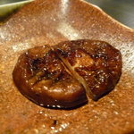 ステーキ  いぐち - ☆焼き椎茸も肉厚でジューシーです（＾ｖ＾）☆