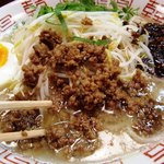 丸寅 - みそとんこつが新登場！よ～くかき混ぜてご賞味ください。　780円