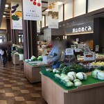 道の駅 にしかわ いきいき直売所・売店 - 店内