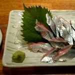 串もん利げん - サンマ刺し