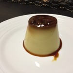 りんどう - 昔ながらのザラザラプリン
      
      カラメルも昔風
      
      こういうの好き‼️（涙）