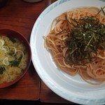 IKOBU - 日替わり：タコと明太子のスパゲッティ・唐揚げ付き（750円）