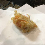 鮨松榮 - 天然江戸前車海老天麩羅（頭）