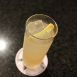 Bar 路地裏の少年 - 君と歩いた路地裏(オレンジ+グレープフルーツ+ジンジャーエール)☆