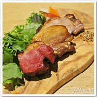 上越やすだ  銀座二丁目店 - 越後３豚食べくらべ