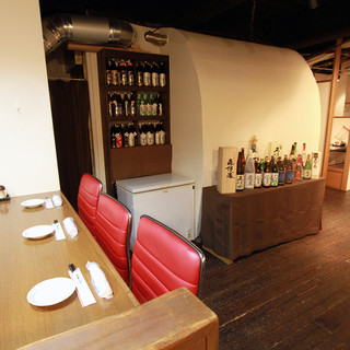 A cozy Izakaya (Japanese-style bar) ☆ We also have a wide variety of a la carte menus!