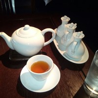 膳處漢ぽっちり - 烏龍茶も抜かり無く美味い!