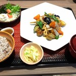 大戸屋 - 真鱈と野菜の黒酢定食