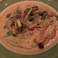 ダイニング ブルーム(軽井沢浅間プリンスホテル) - 自家製幅広パスタ きのこペースト和え トリュフ風味