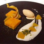 ロゼット - カボチャのクレームブリュレ オレンジ香るアイスとともに