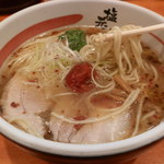 塩元帥 - 塩ラーメンに梅干ON