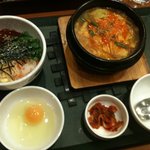 シジャン - 野菜たっぷりのチゲ鍋！！