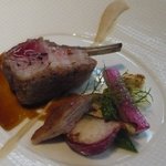 レストラン タテル ヨシノ 銀座 - 子羊のロースト　クルミのペルシャード風