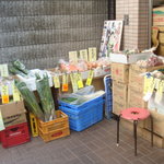 Chibaya - 野菜も売っています
