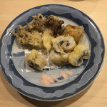 旬菜 おぐら家 - 鱧と天然きのこの天ぷら