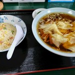 古城村 - ワンタンメン(550yen)＋半チャーハン(350yen)