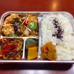 上海台所 味庵 - ランチ限定500円弁当