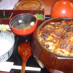 あつた蓬莱軒 本店 - ひつまぶし