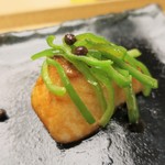 青山　仁 - 岡山産マナガツオ 万願寺甘とう 山椒焼き