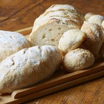自制面包 (2种·4片)
