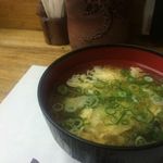 季節料理 藤原 - 
      頃合いを見計らってお吸い物を出してくれました