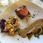 Hotel Ristorante Hermitage - 上；茄子とズッキーニのパルミジャーノ焼き
            左；ポルチーニ茸
            右；ピエモンテピーマンの大蒜クリーム掛け