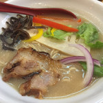 道蘭 - 鶏白湯ラーメン¥500 2016年10月  濃厚スープですが、なんか透明感がへった？