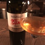 コルク - とても個性的なオレンジワイン