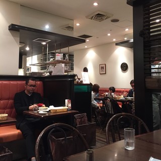 新宿中村屋インドカリーの店_2