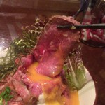 アメリカンダイニング レッド ネック - 旨そうな色でしょ