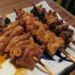 ヒノマル食堂 - 焼き鳥10本盛り合わせ③