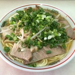 寿楽亭 - チャーシュー麺の麺大盛り