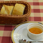 サラマンジェ ド イザシ ワキサカ - 自家製バゲット、マーマレード