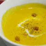 サラマンジェ ド イザシ ワキサカ - かぼちゃとクリームチーズのヴルテ