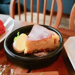 タンガテーブル - 旦過の豆腐入りチーズケーキ