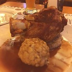Paulaner am Thielenplatz - やはりコレ　シュバイネハクセを食わなければ、なにがドイツ料理か！　である