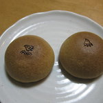 千鳥屋総本家 駒込本店 - 東京千鳥屋 駒込本店：千鳥饅頭 