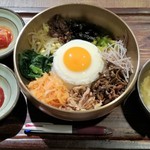 韓食 古家 - 2016.10.28。サンチェ・ビビンバ