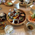 ホテル森の風 鶯宿 - 朝食全景…