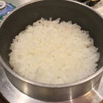 ホテル森の風 鶯宿 - テーブルで釜炊きのひとめぼれ