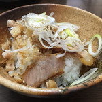 手打ち麺 やす田 - 焼豚丼（小）