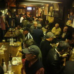 大甚 - 16:30の店内の賑わい