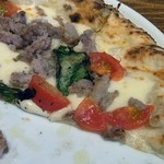 オギクボ ミオピッツァ - サルシッチャ