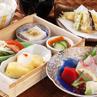 ランチメニュー : 豆富と京会席 旬彩 旨魯 （しゅんさい しろ） - 昭和