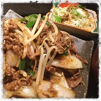 松永牧場 銀座本店 - 焼肉定食。
                やっぱりここはハズレもなくてCPもいい。
                満足☆