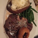 Smoke House - リブアイステーキ