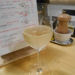 スタンドシャン食 -Tokyo 新橋虎ノ門- Champagne & GYOZA BAR - ボメリーブリュットロワイヤル