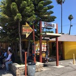 ROSCOE'S HOUSE OF CHICKEN AND WAFFLES - 空港そばの店